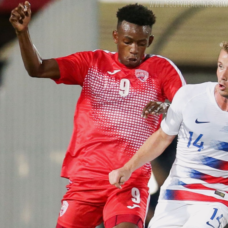 Football teams with pink kits 2018 sales